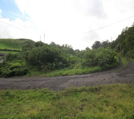 Terreno para Venda em Rabo de Peixe Foto 6