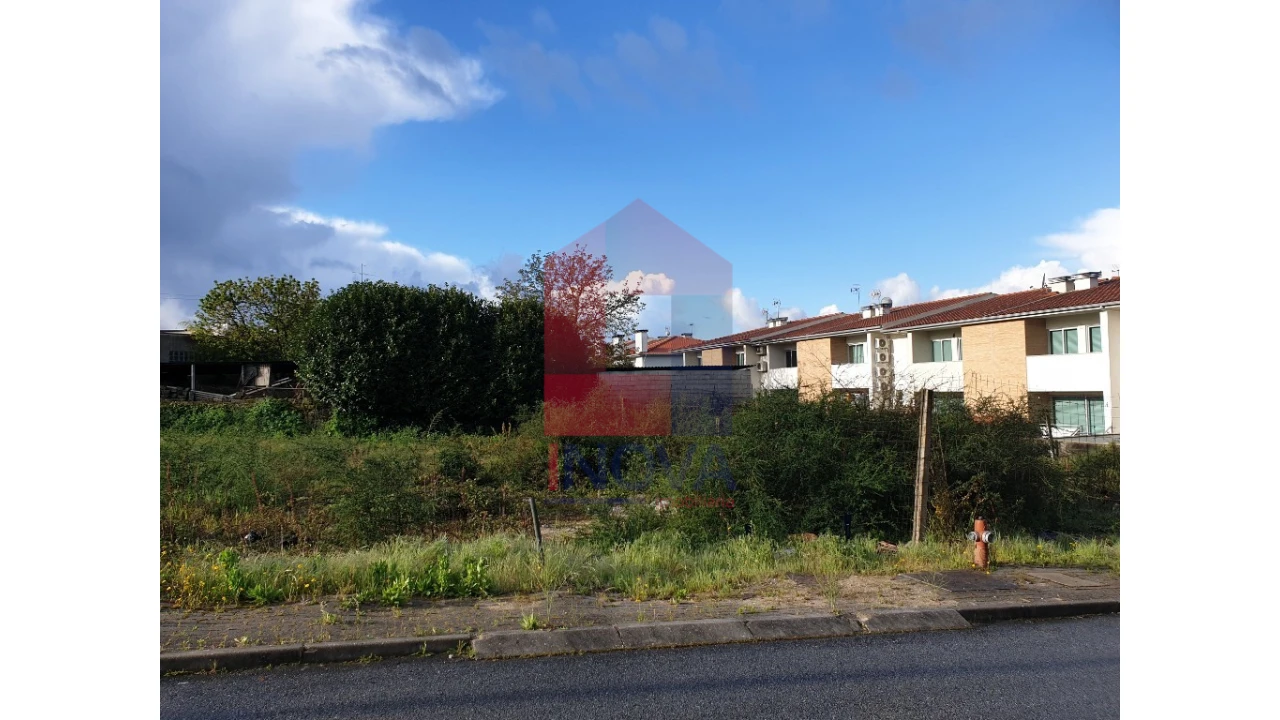Terreno para Venda em Vila Verde e Barbudo Foto 8