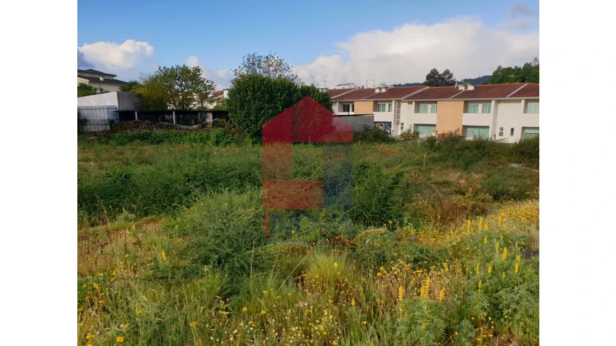 Terreno para Venda em Vila Verde e Barbudo Foto 2