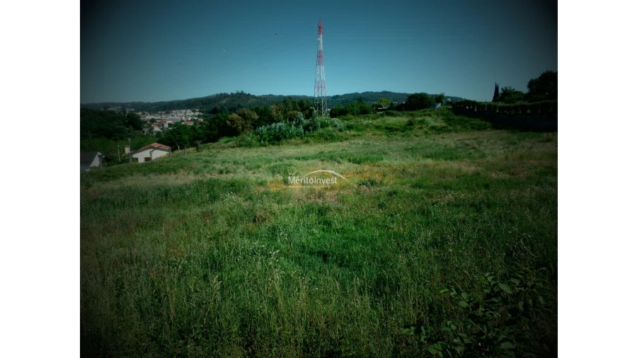 Terreno para Venda em Areias, Sequeirô, Lama e Palmeira Foto 2