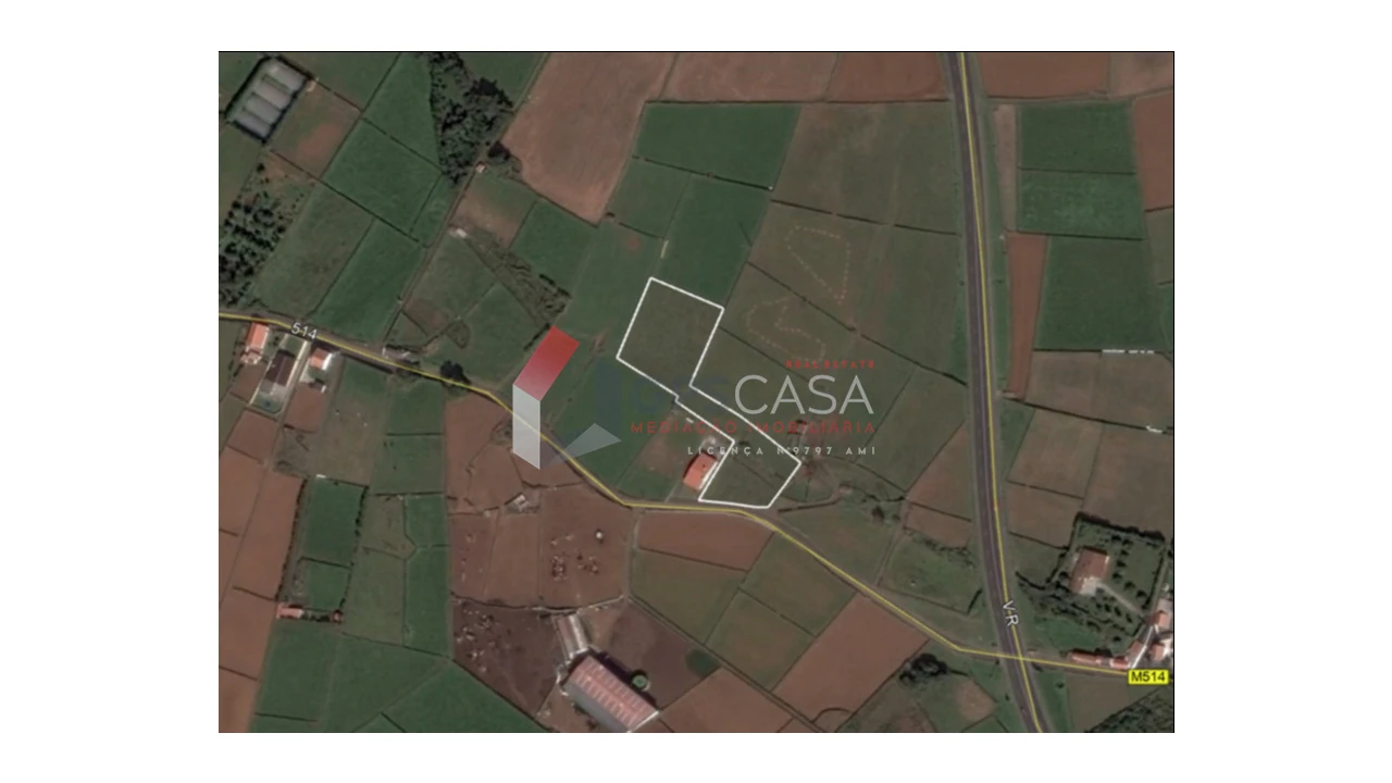 Terreno para Venda em Praia da Vitoria (Santa Cruz) Foto 4