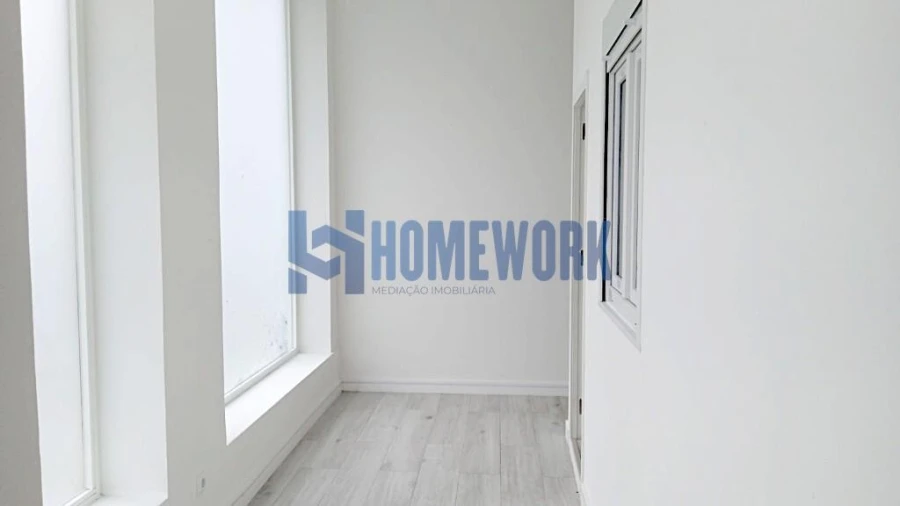 Loja para Venda em Barreiro e Lavradio Foto 14