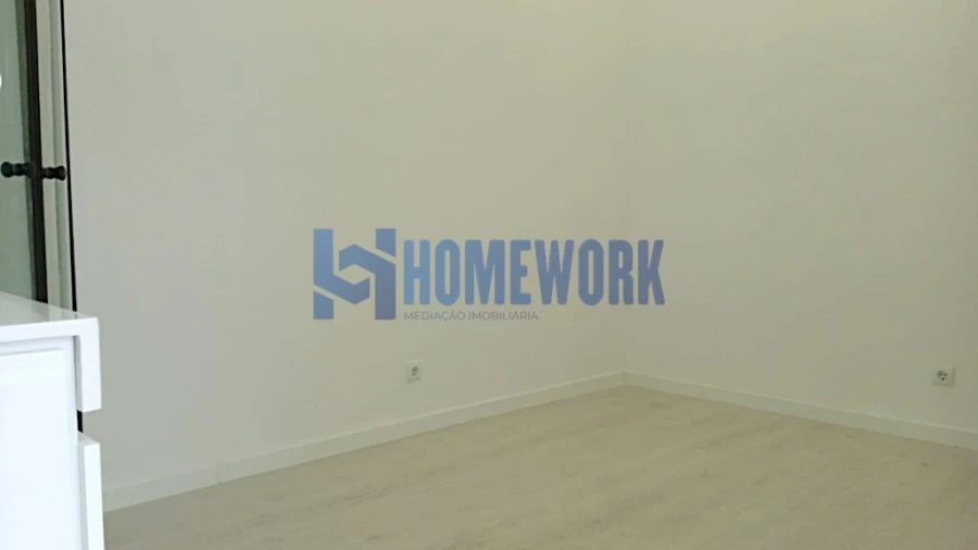 Loja para Venda em Barreiro e Lavradio Foto 12