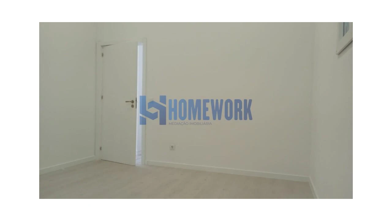 Loja para Venda em Barreiro e Lavradio Foto 11