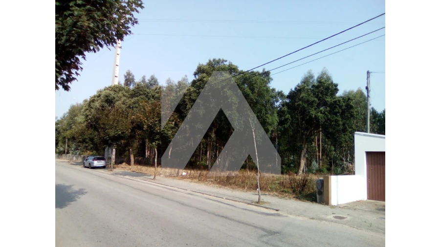 Terreno para Venda em Esmoriz Foto 1