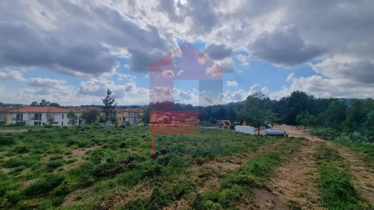 Terreno para Venda em Loureira Foto 31