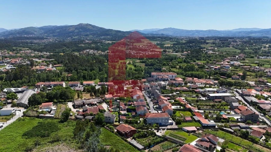 Terreno para Venda em Loureira Foto 54