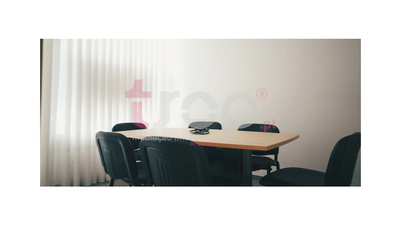 Escritório para Arrendamento em Barcelos, V.Boa, V.Frescainha Foto 6