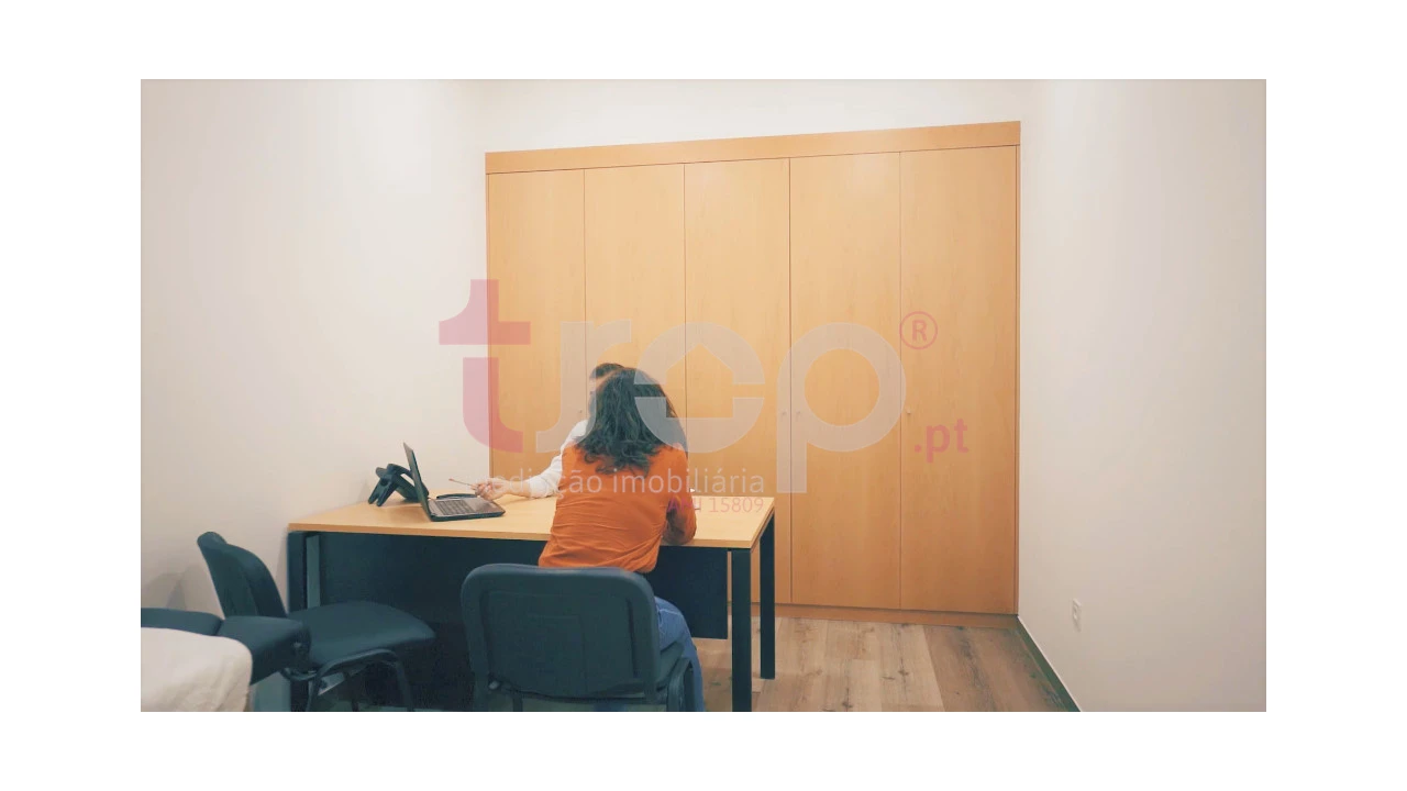 Escritório para Arrendamento em Barcelos, V.Boa, V.Frescainha Foto 1