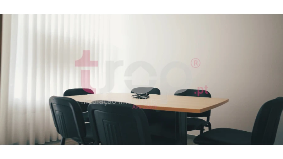 Escritório para Arrendamento em Barcelos, V.Boa, V.Frescainha Foto 6