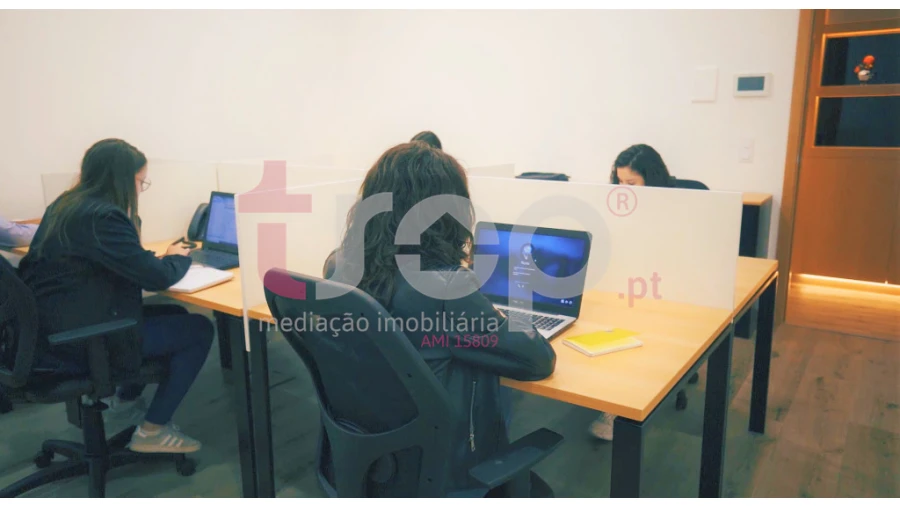 Escritório para Arrendamento em Barcelos, V.Boa, V.Frescainha Foto 2