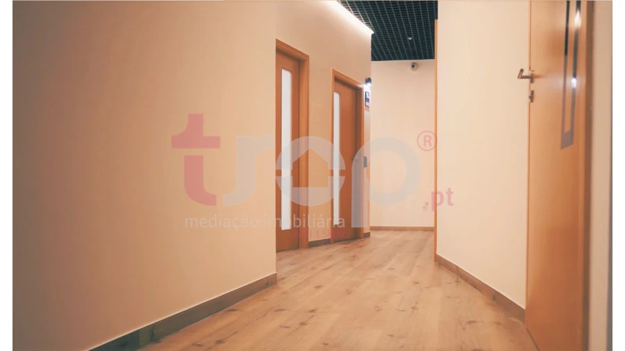 Escritório para Arrendamento em Barcelos, V.Boa, V.Frescainha Foto 8