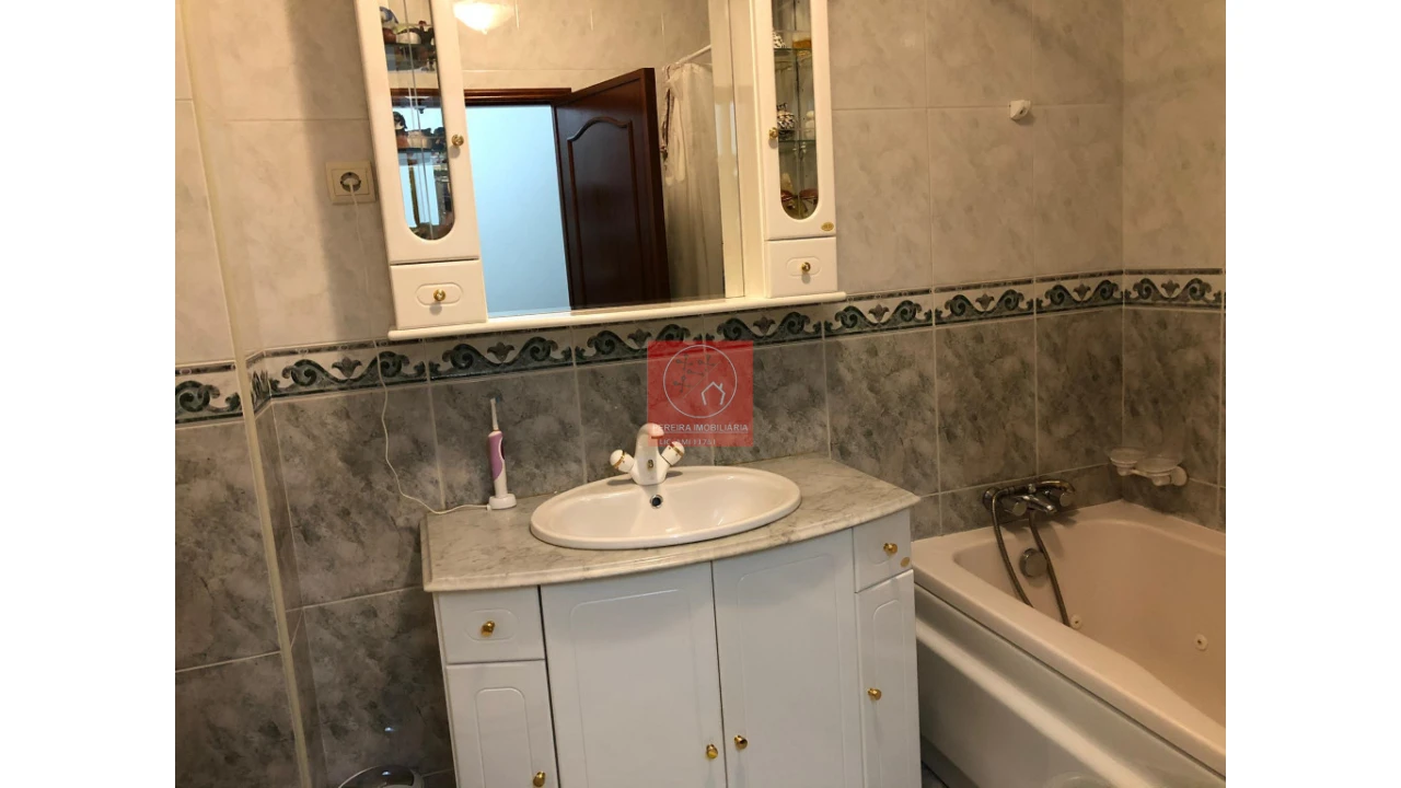 Apartamento T3 para Venda em Póvoa de Varzim, Beiriz e Argivai Foto 11