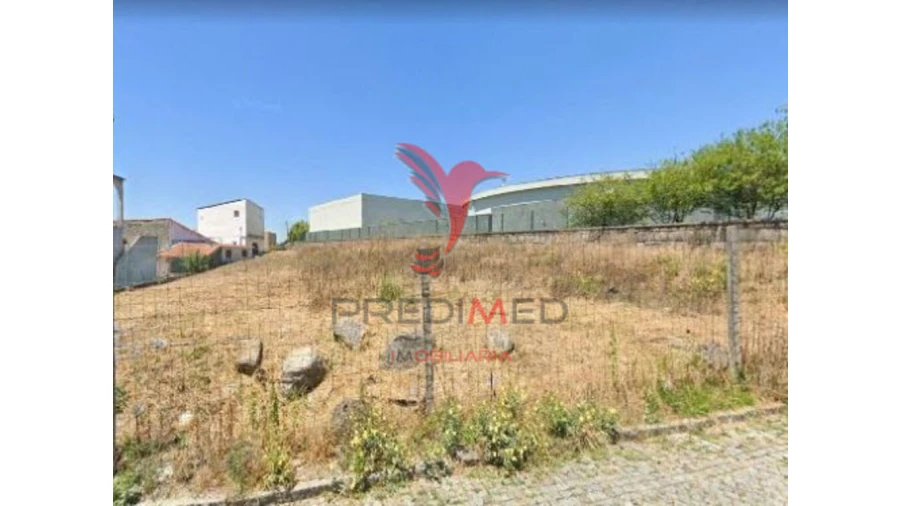 Terreno para Venda em Pedrouços Foto 2