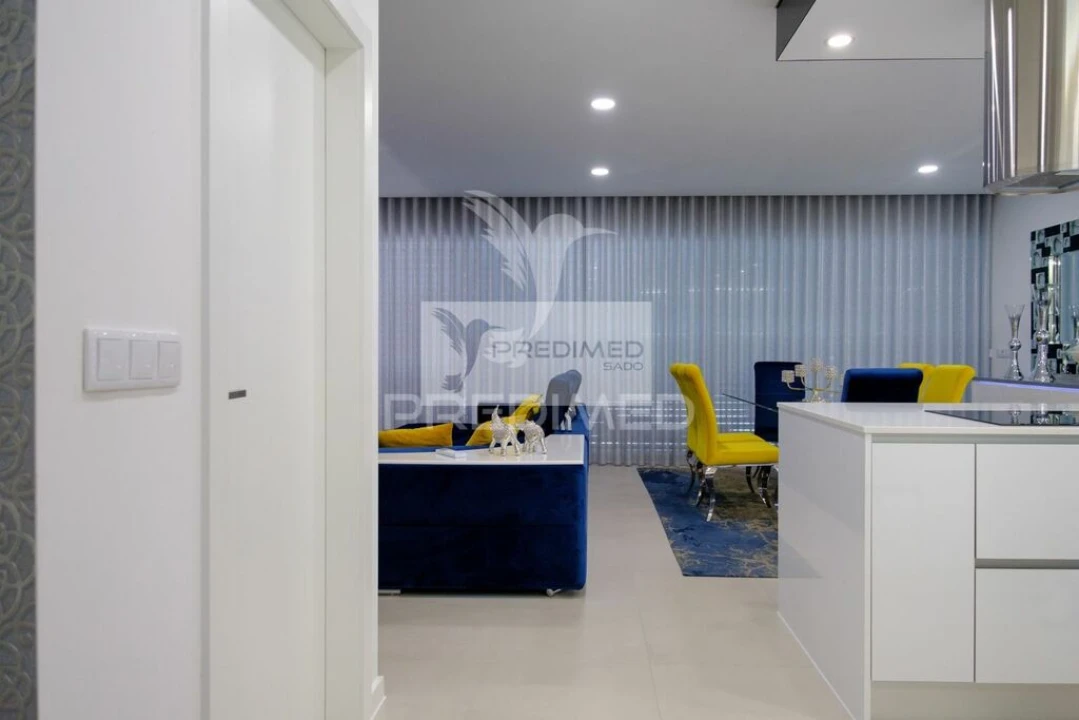 Moradia T4 para Venda em Charneca de Caparica e Sobreda Foto 15