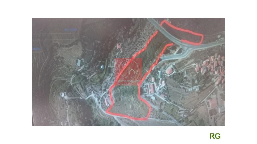 Quinta T2 para Venda em Aricera e Goujoim