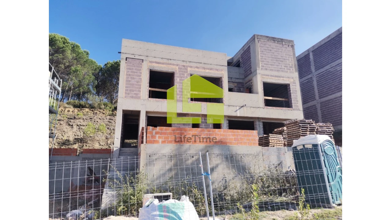 Moradia T3 para Venda em Antuzede e Vil de Matos Foto 8