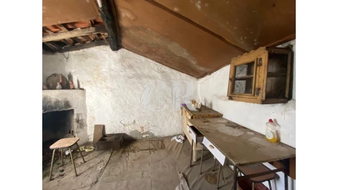 Moradia T1 para Venda em Figueiró dos Vinhos e Bairradas