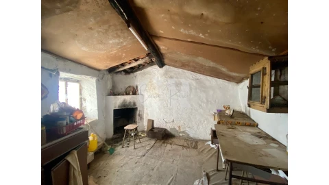 Moradia T1 para Venda em Figueiró dos Vinhos e Bairradas