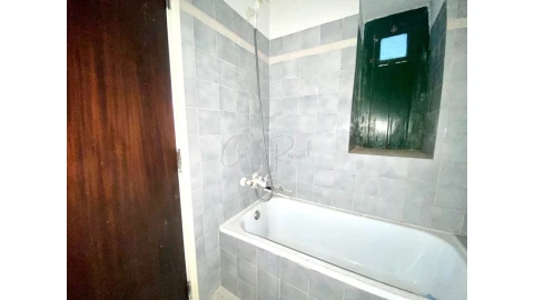 Moradia T1 para Venda em Figueiró dos Vinhos e Bairradas