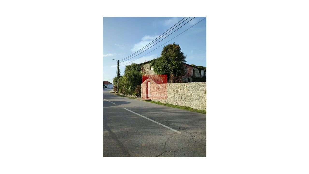 Moradia T2 para Venda em Fragoso Foto 1