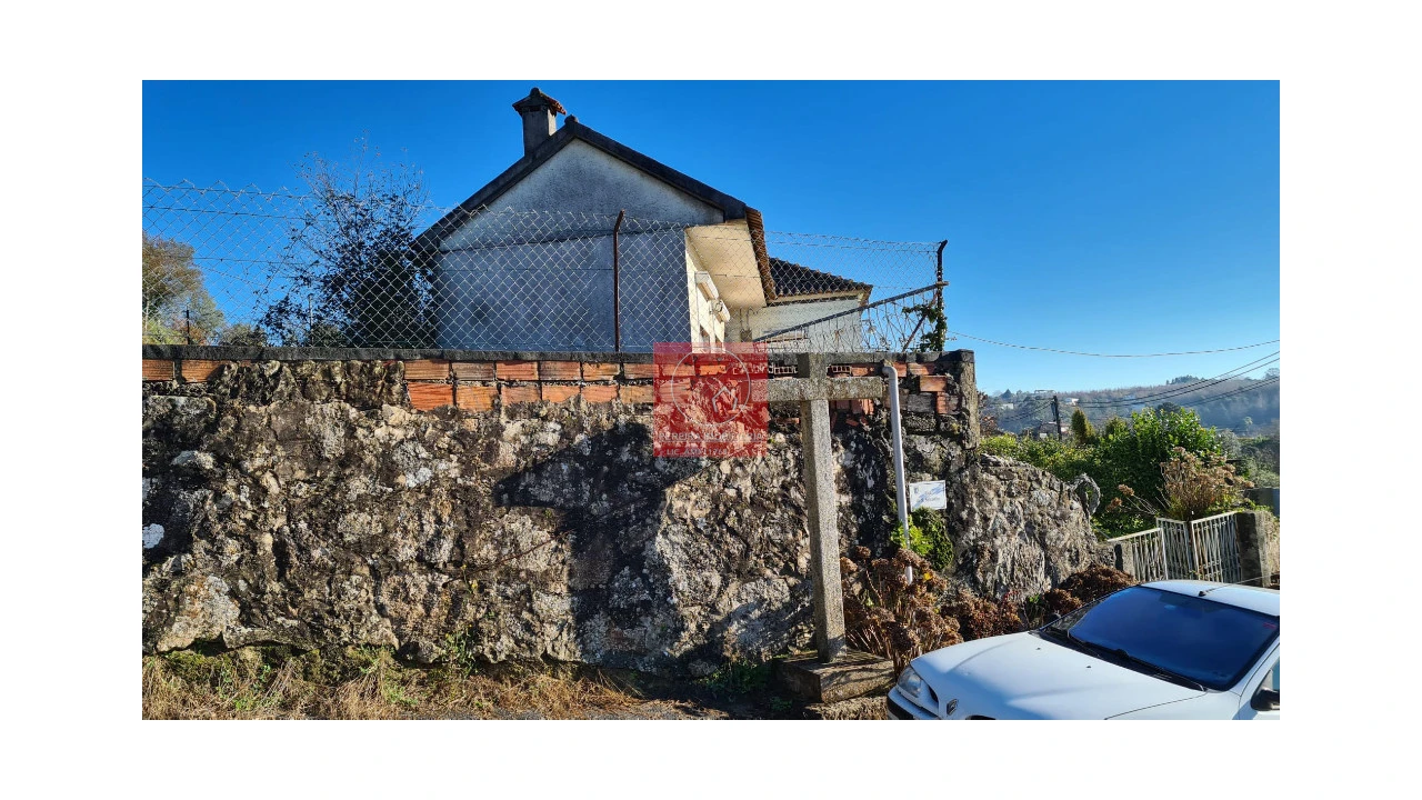 Moradia T3 para Venda em Ardegão, Freixo e Mato Foto 2