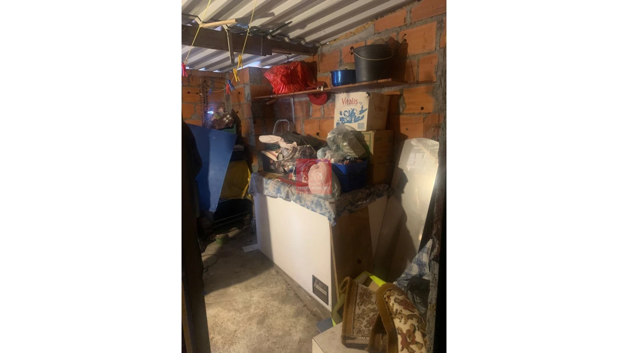 Moradia T2 para Venda em Folgosa Foto 18