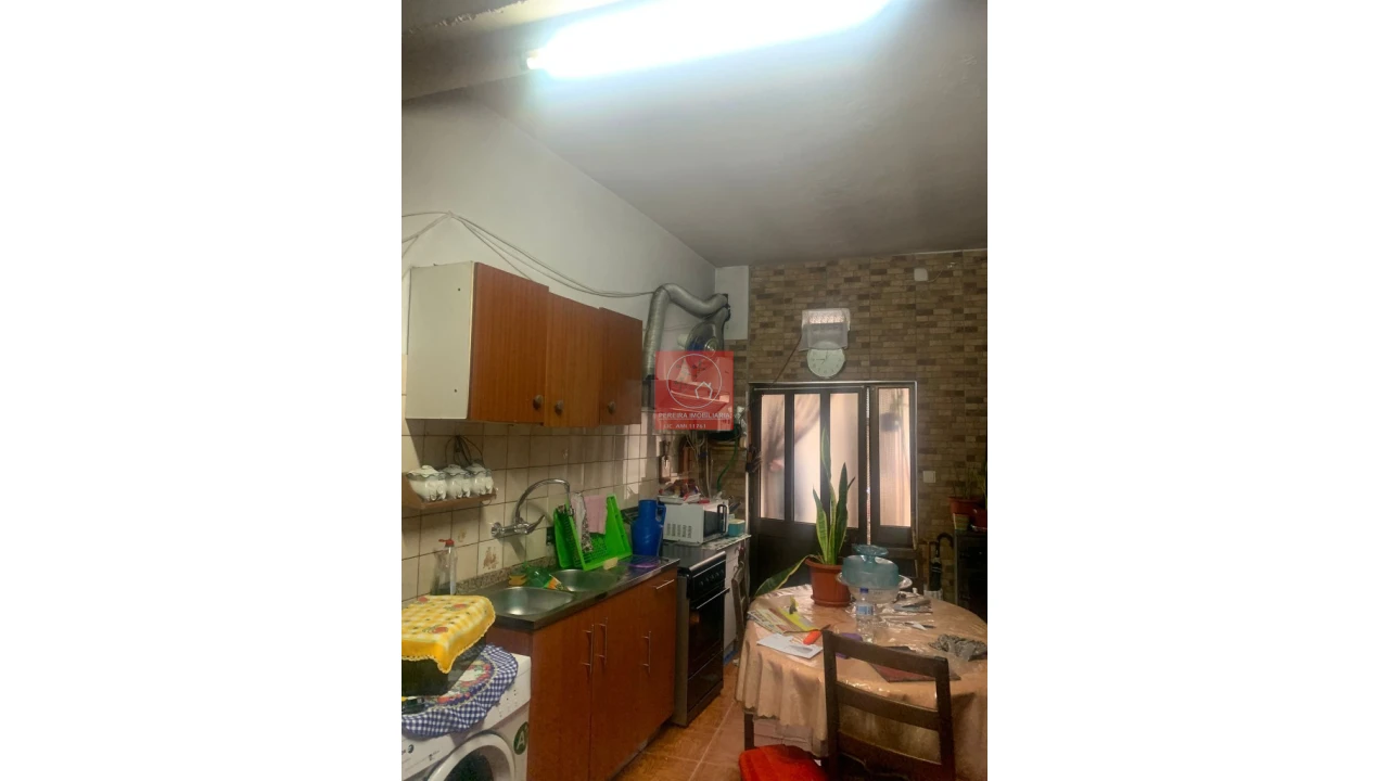 Moradia T2 para Venda em Folgosa Foto 5