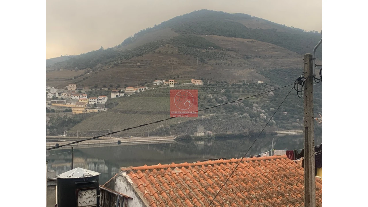 Moradia T2 para Venda em Folgosa Foto 1