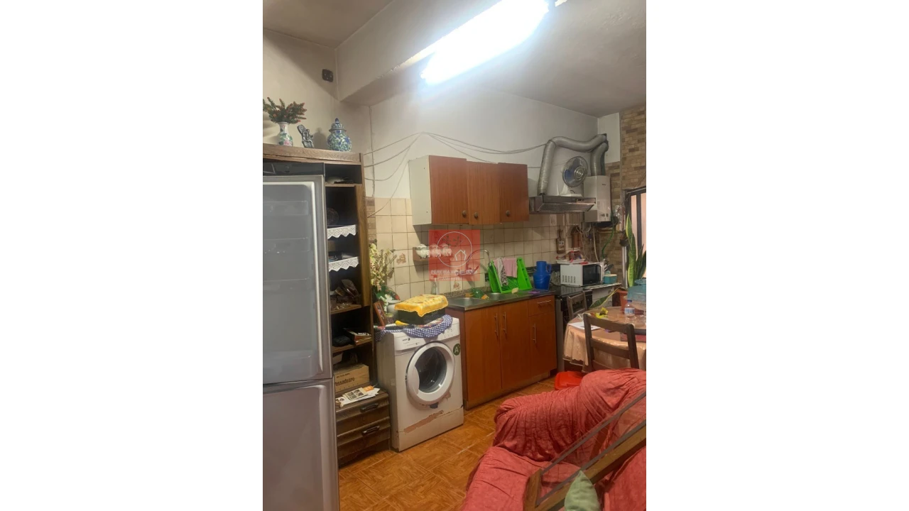 Moradia T2 para Venda em Folgosa Foto 4