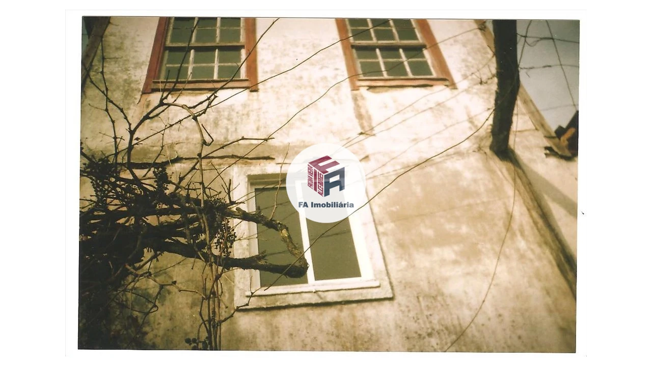 Moradia T4 para Venda em Cinfães Foto 5