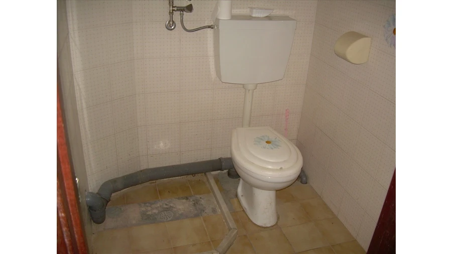 Armazém para Venda em Almada, Cova da Piedade, Pragal e Cacilhas Foto 3