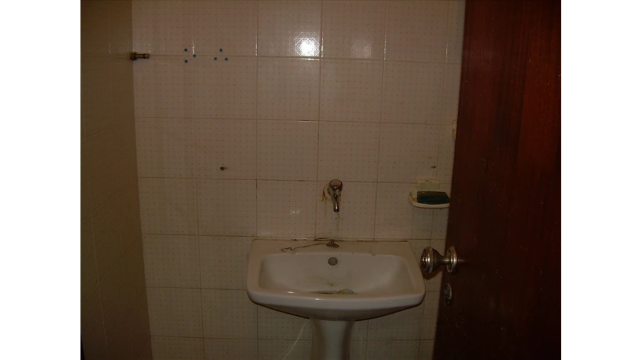 Armazém para Venda em Almada, Cova da Piedade, Pragal e Cacilhas Foto 4