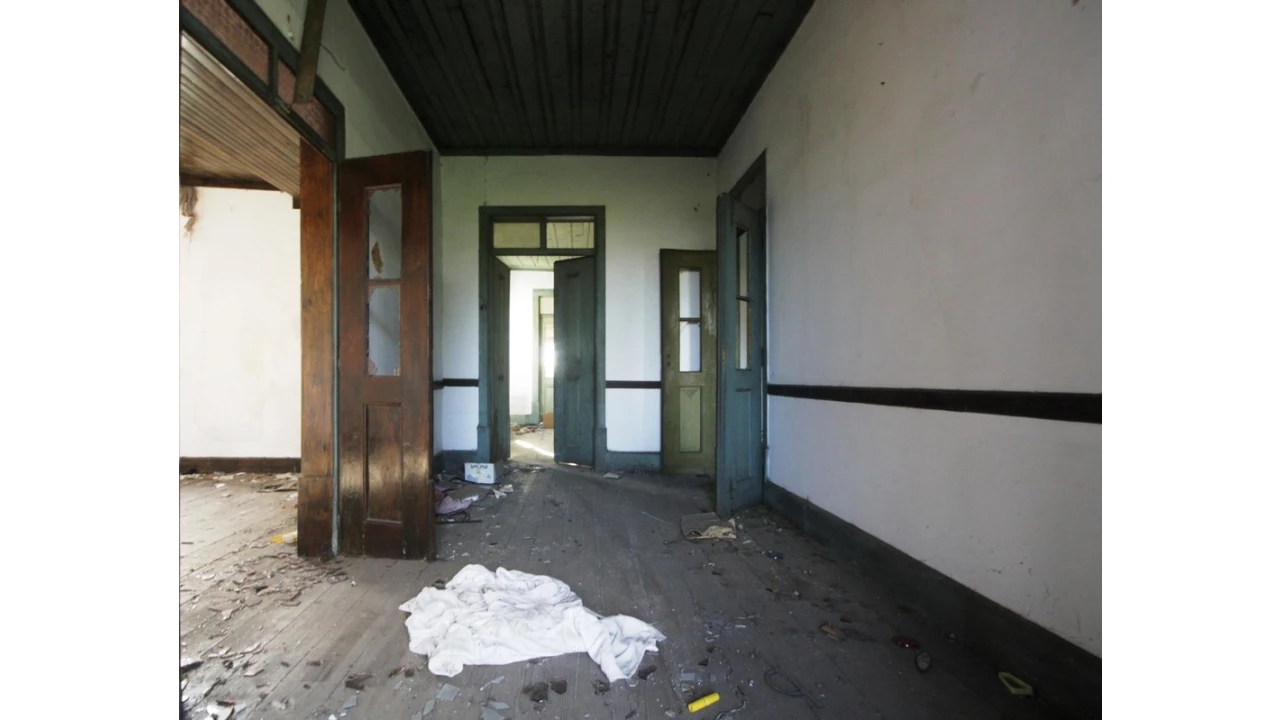 Prédio para Venda em Eiras e São Paulo de Frades Foto 9