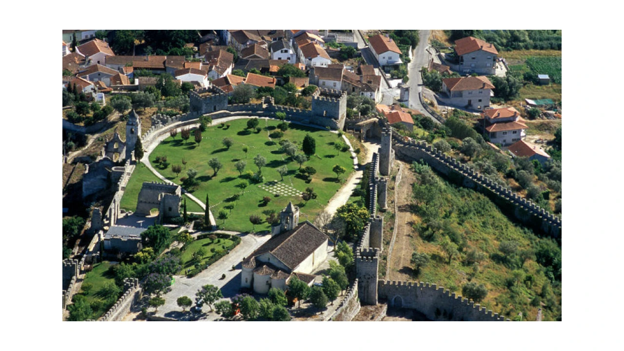 Terreno para Venda em Seixo de Gatões Foto 8