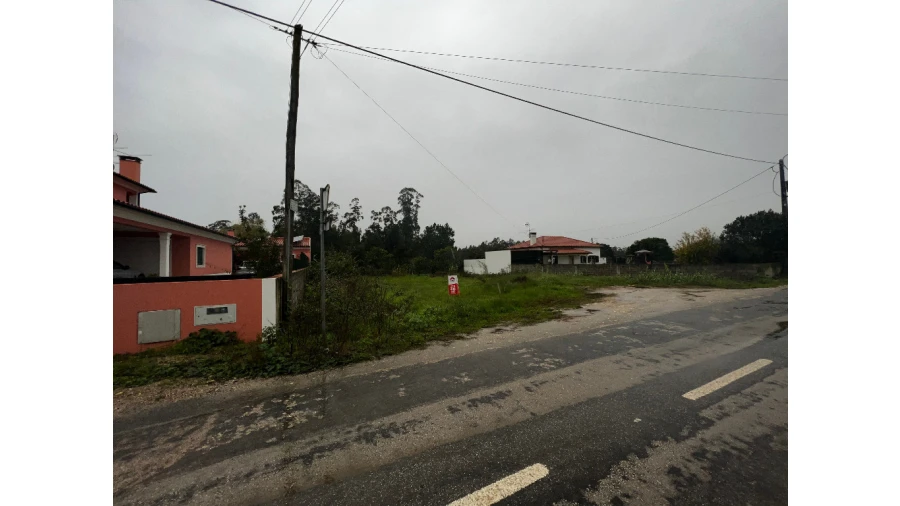 Terreno para Venda em Seixo de Gatões Foto 3