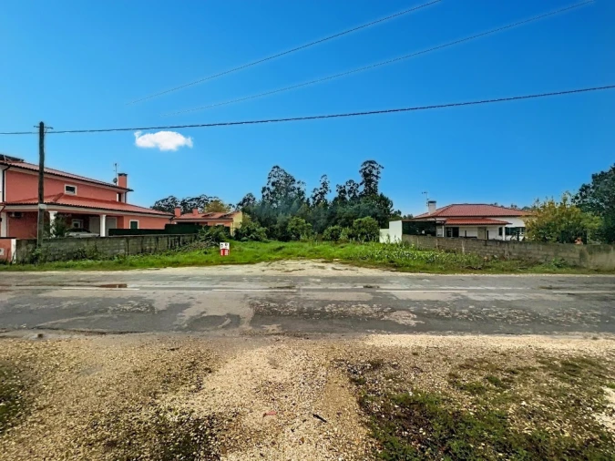 Terreno para Venda em Seixo de Gatões Foto 1