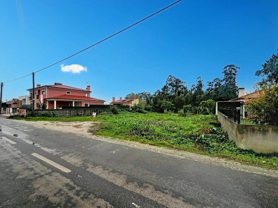 Terreno para Venda em Seixo de Gatões Foto 4