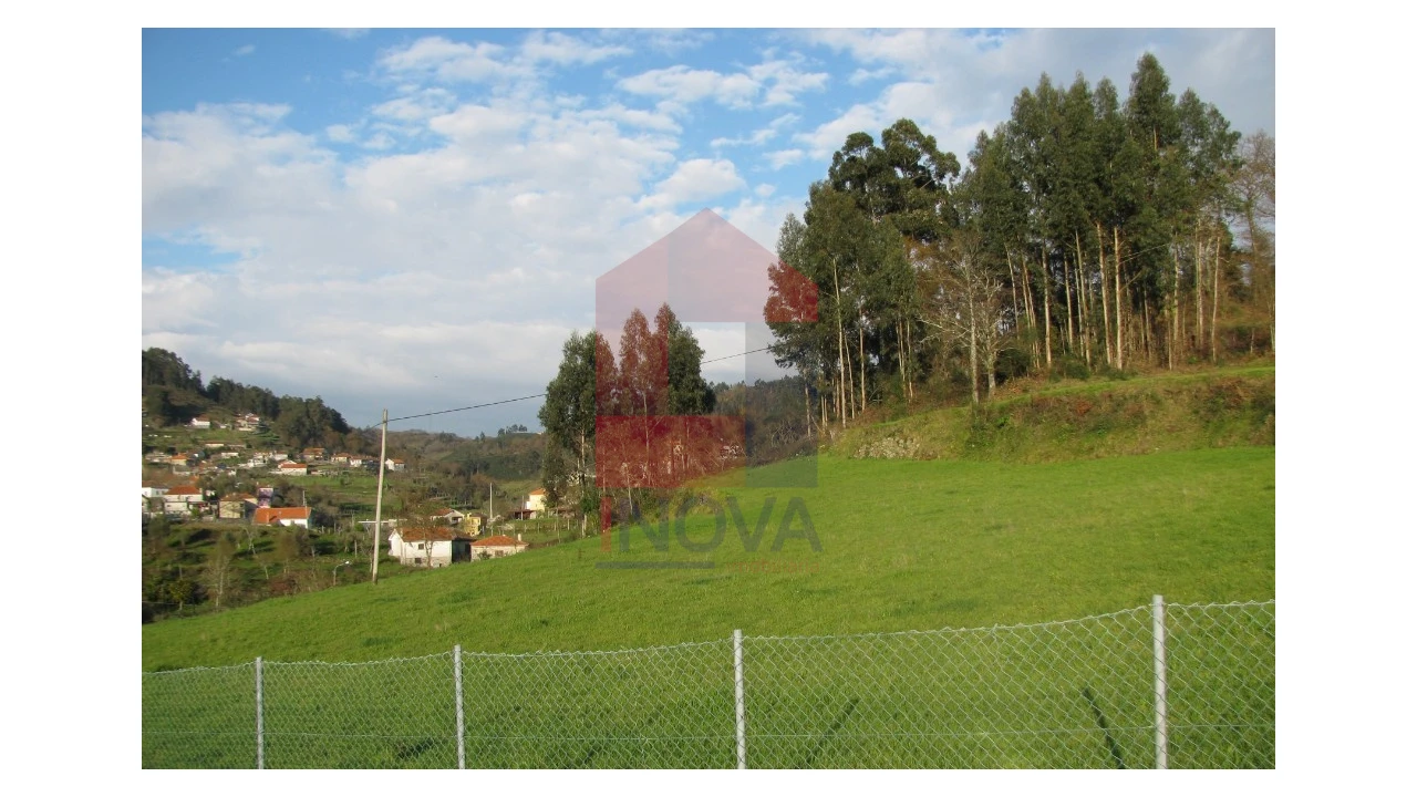 Terreno para Venda em Aboim da Nóbrega e Gondomar Foto 12