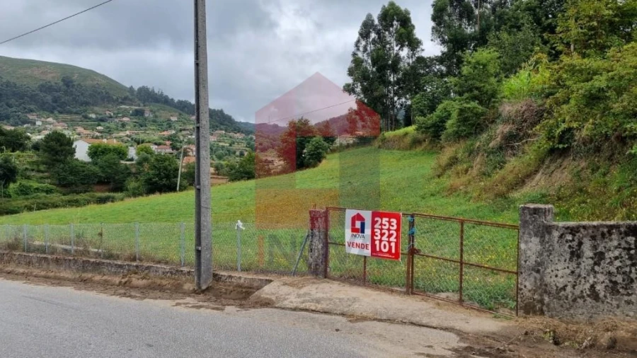 Terreno para Venda em Aboim da Nóbrega e Gondomar