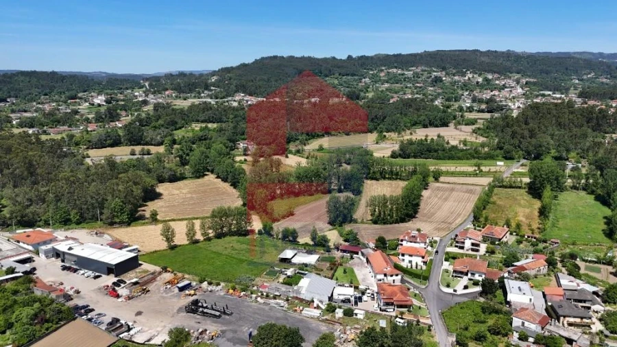 Terreno para Venda em Loureira Foto 58