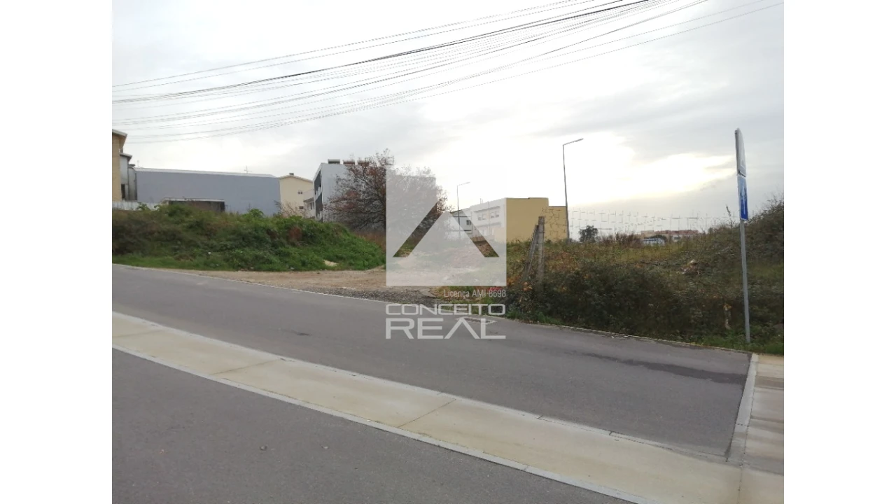 Terreno para Venda em Ermesinde Foto 5