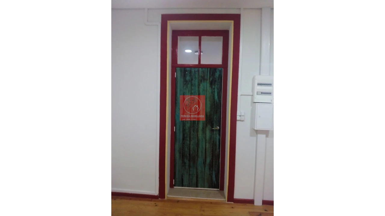 Prédio para Venda em Touguinha e Touguinhó Foto 18