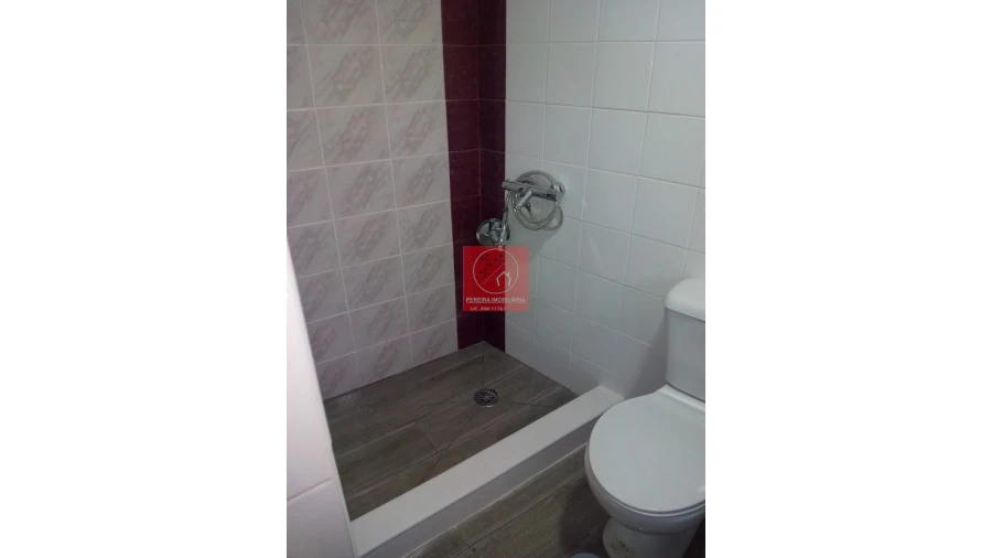 Prédio para Venda em Touguinha e Touguinhó Foto 6