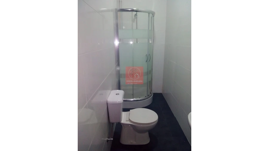 Prédio para Venda em Touguinha e Touguinhó Foto 5