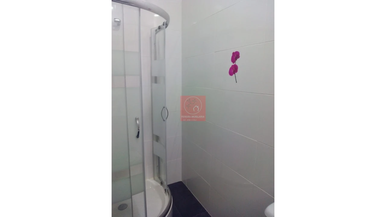 Prédio para Venda em Touguinha e Touguinhó Foto 17