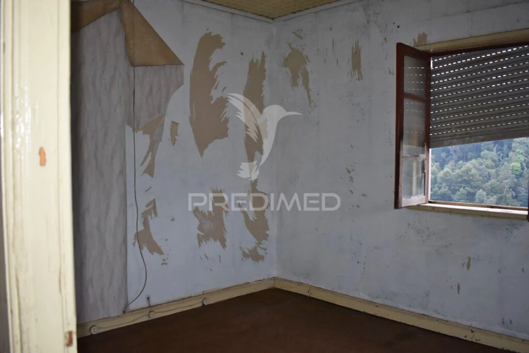 Moradia T3 para Venda em Foz do Sousa e Covelo Foto 5