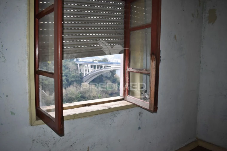 Moradia T3 para Venda em Foz do Sousa e Covelo Foto 13