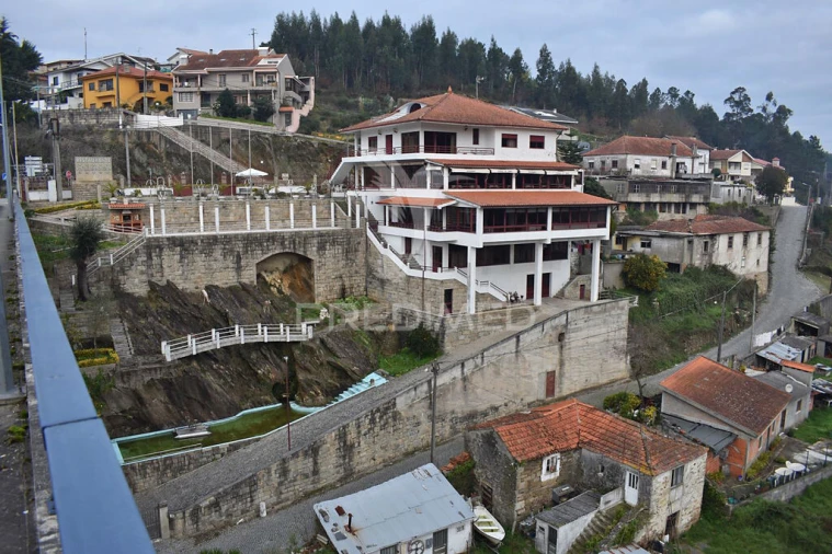 Moradia T3 para Venda em Foz do Sousa e Covelo Foto 19