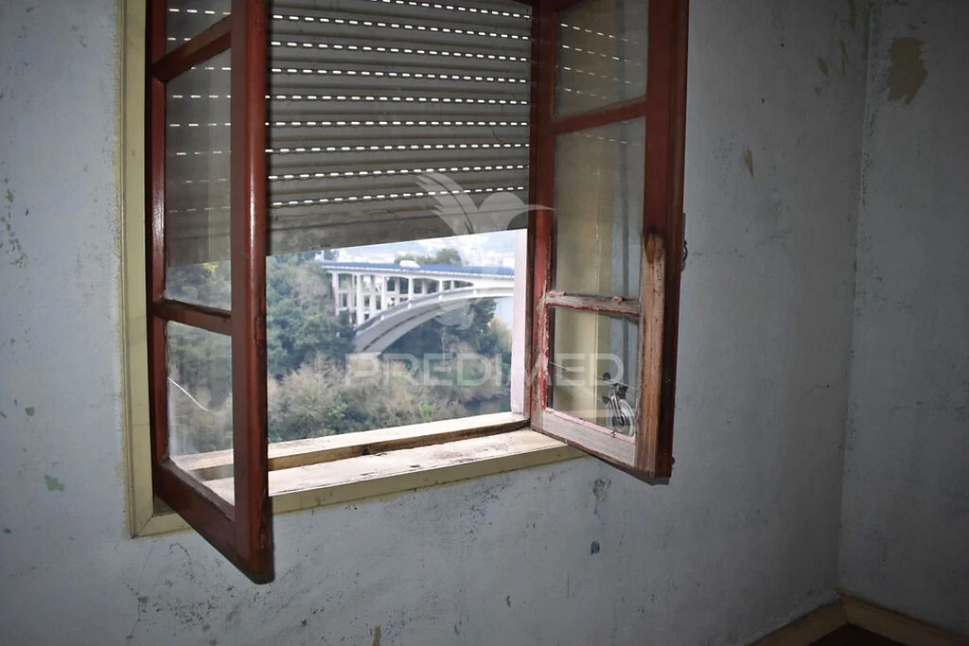 Moradia T3 para Venda em Foz do Sousa e Covelo Foto 13